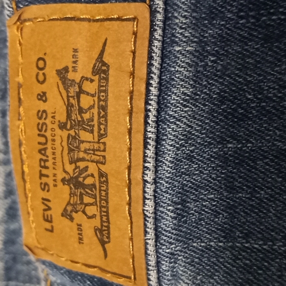 Levi's 515 Shorts Size 8 - Picture 4 of 8